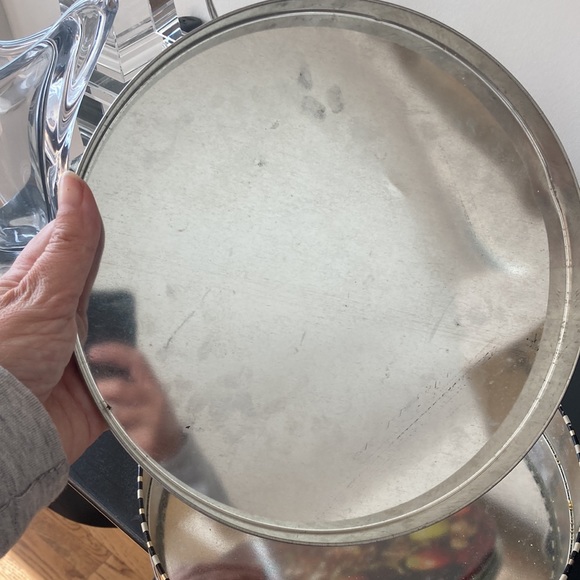 Vintage Christmas Tin - Picture 5 of 8